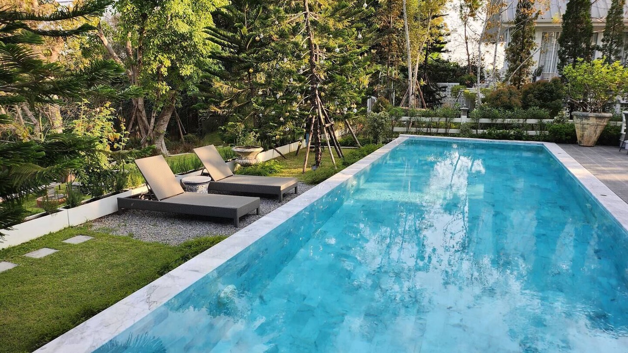 Photo of Outdoor in Chaiyasathan