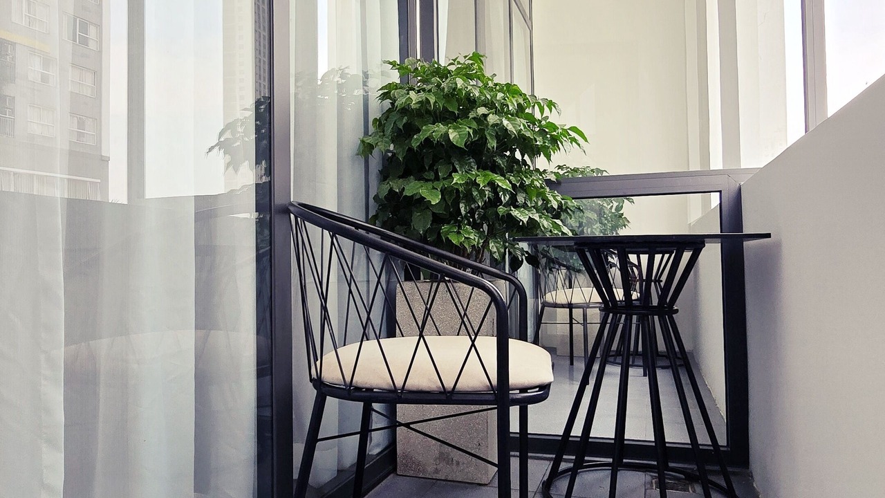 Photo of Patio Balcony in District 4