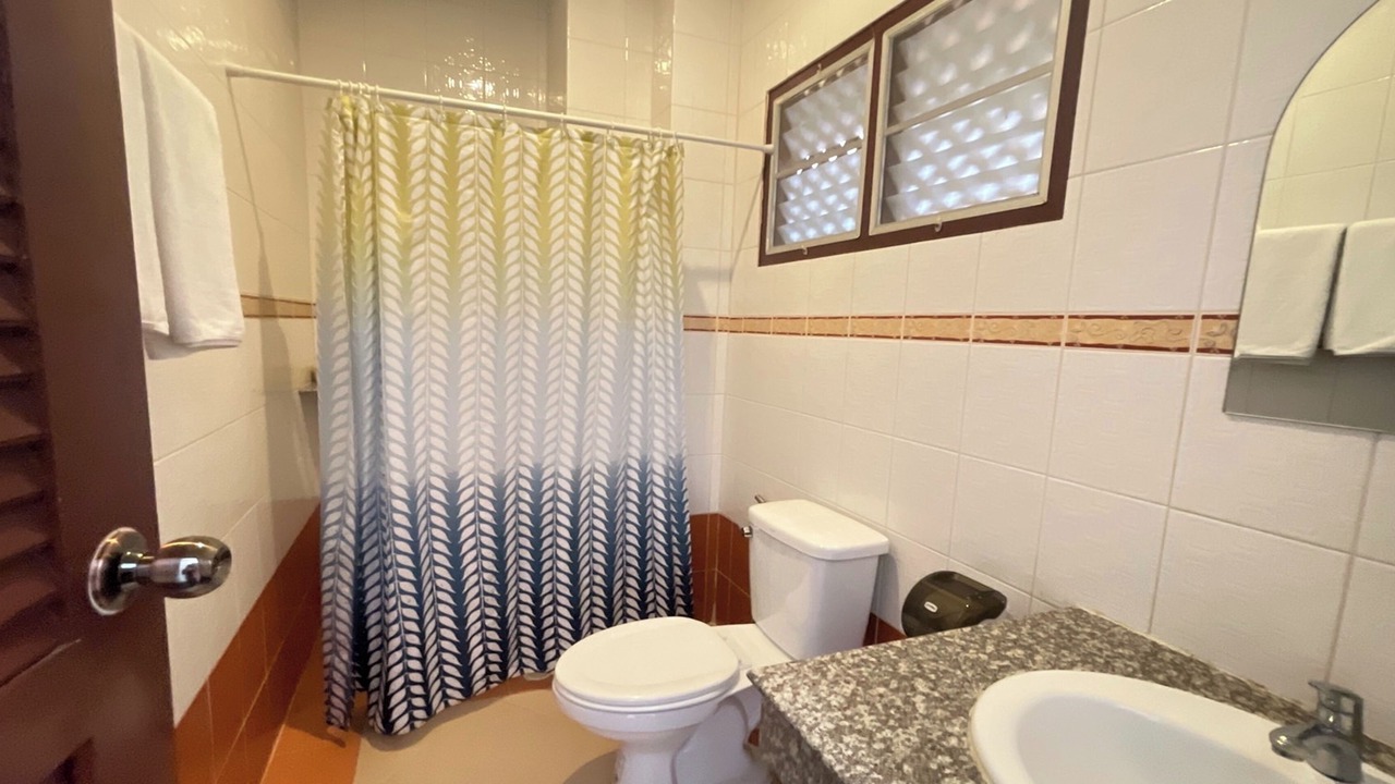 Photo of Bathroom in Lampang