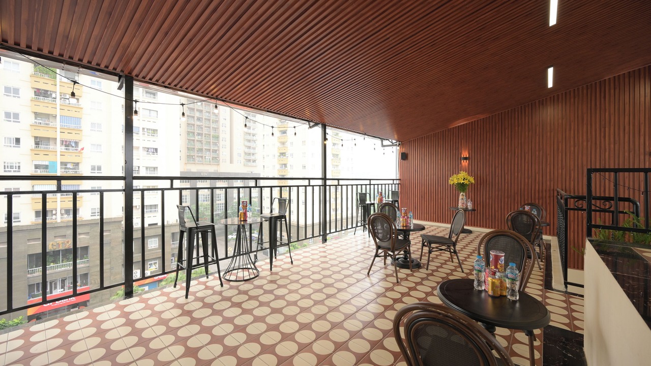 Photo of Outdoor in Trung Hoa Nhan Chinh