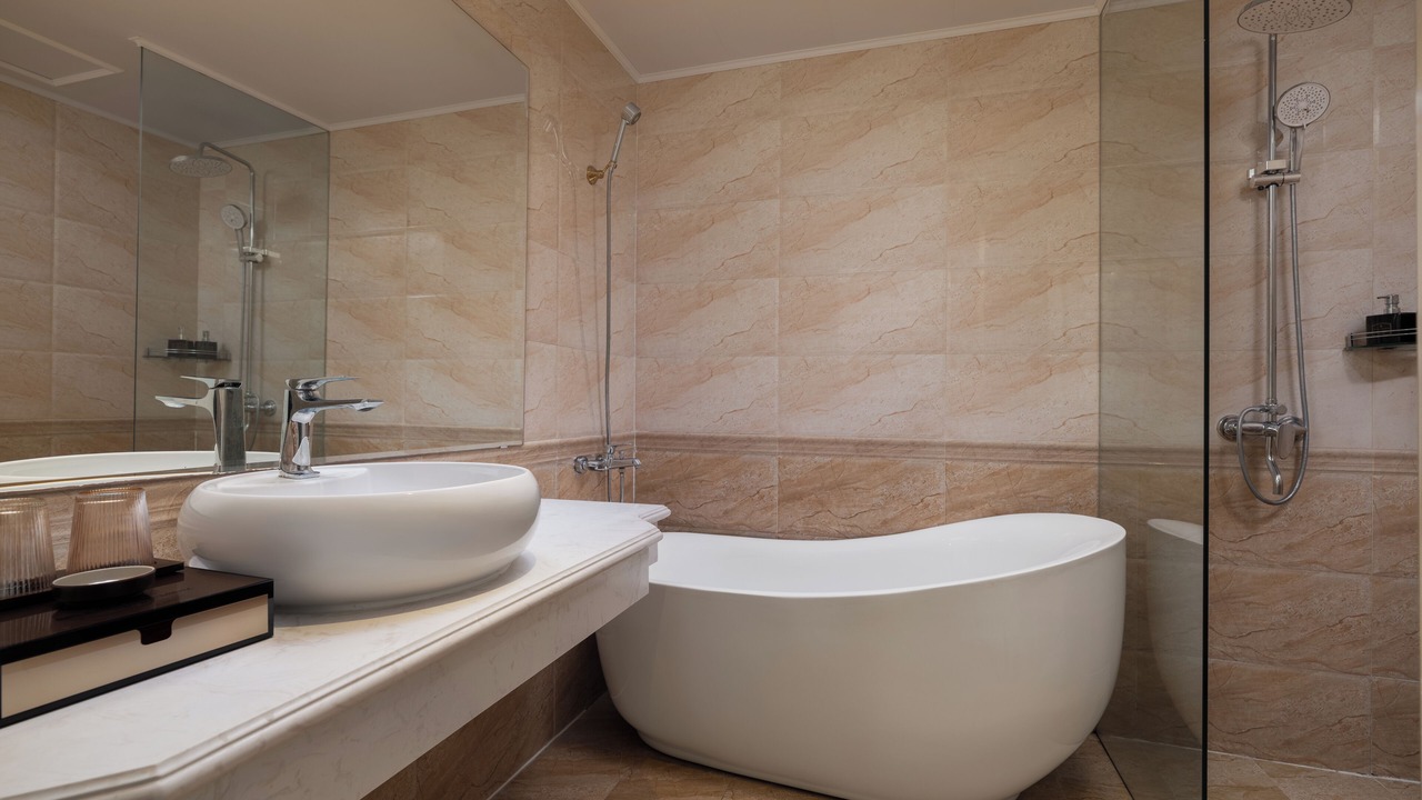 Photo of Bathroom in Hang Bac