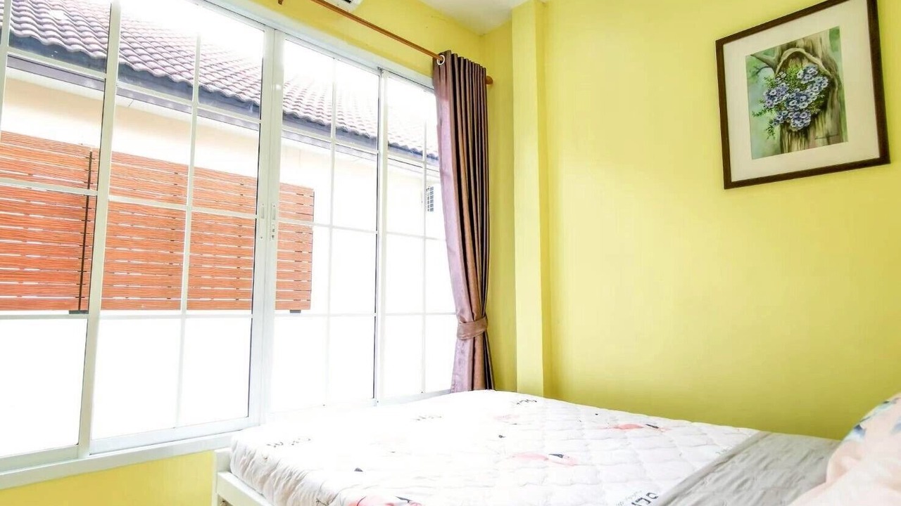 Photo of Outdoor in Saen Suk
