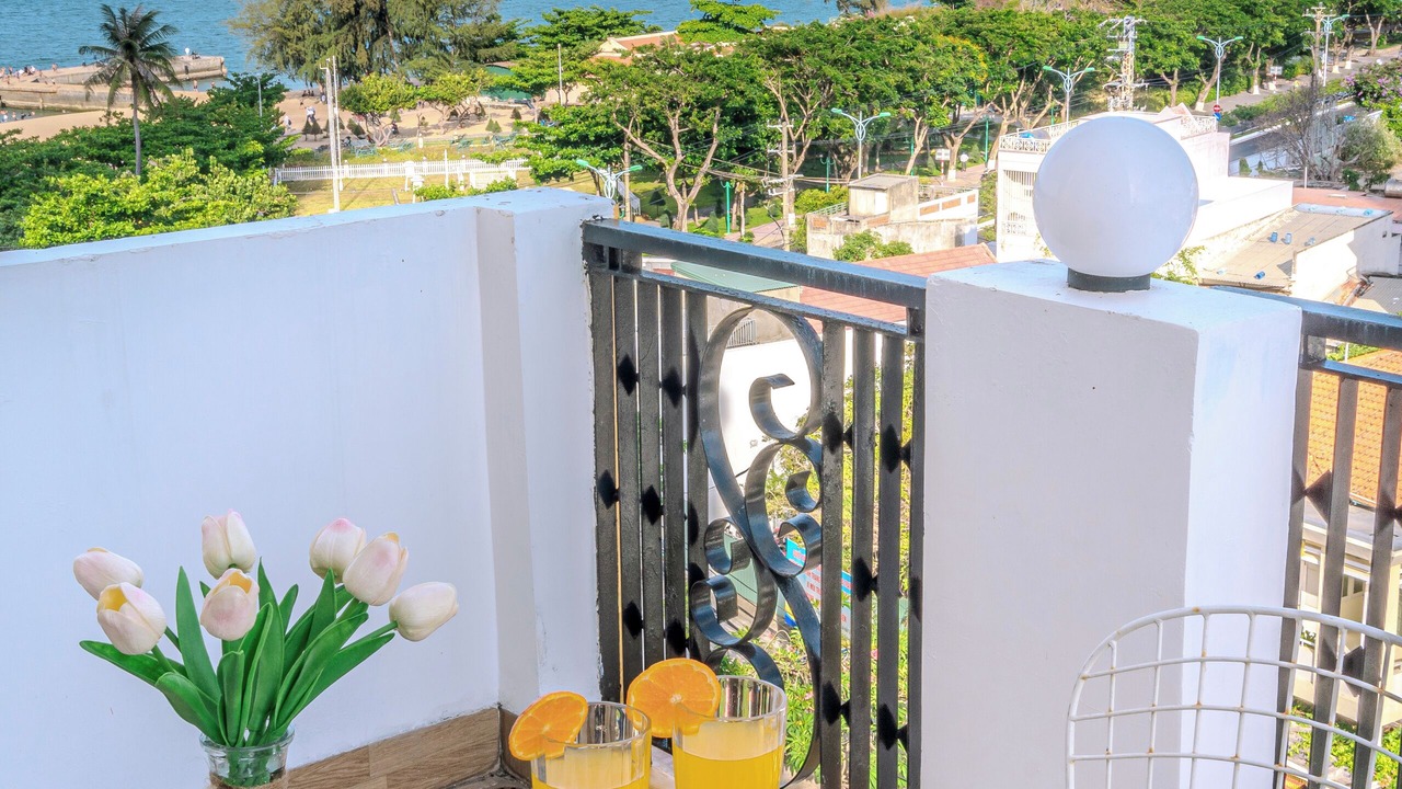 Photo of Patio Balcony in Tran Phu Beach