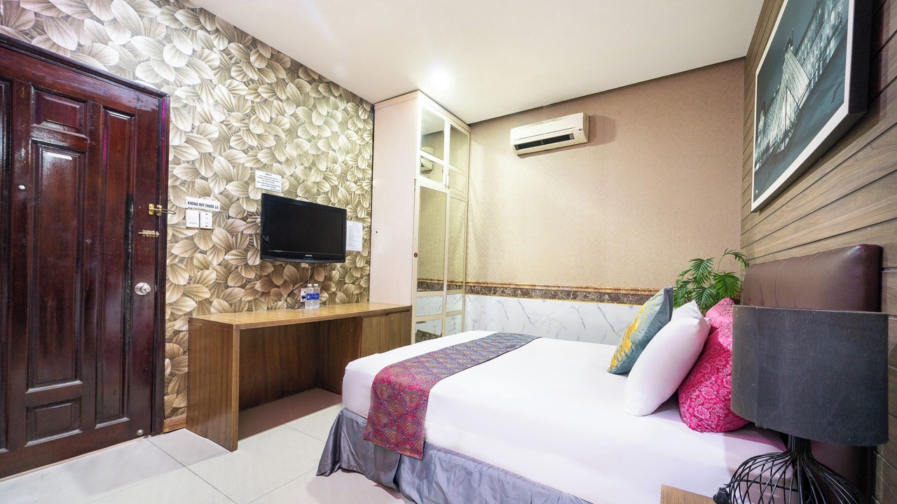 Photo of Bedroom in District 10
