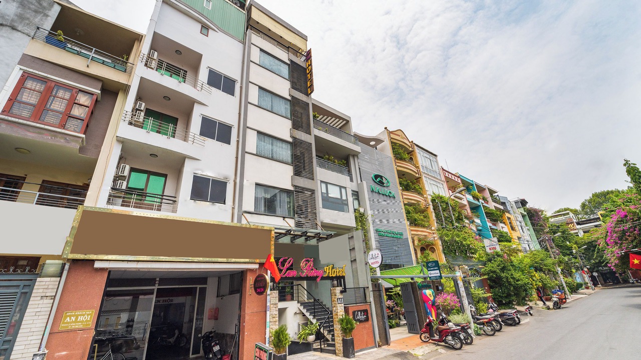 Photo of Outdoor in District 10