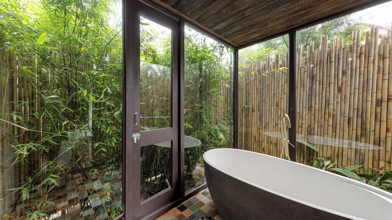 Photo of Bathroom in Hoa Lu