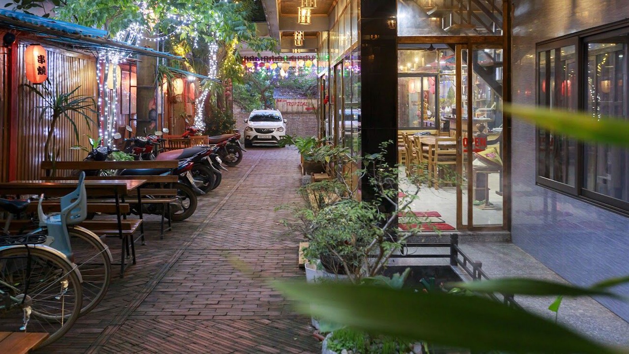 Photo of Others in Hoa Lu