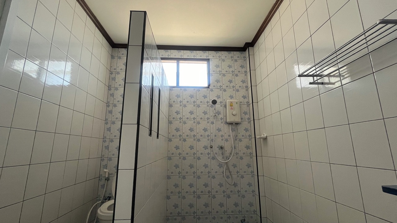 Photo of Bathroom in Chomphu