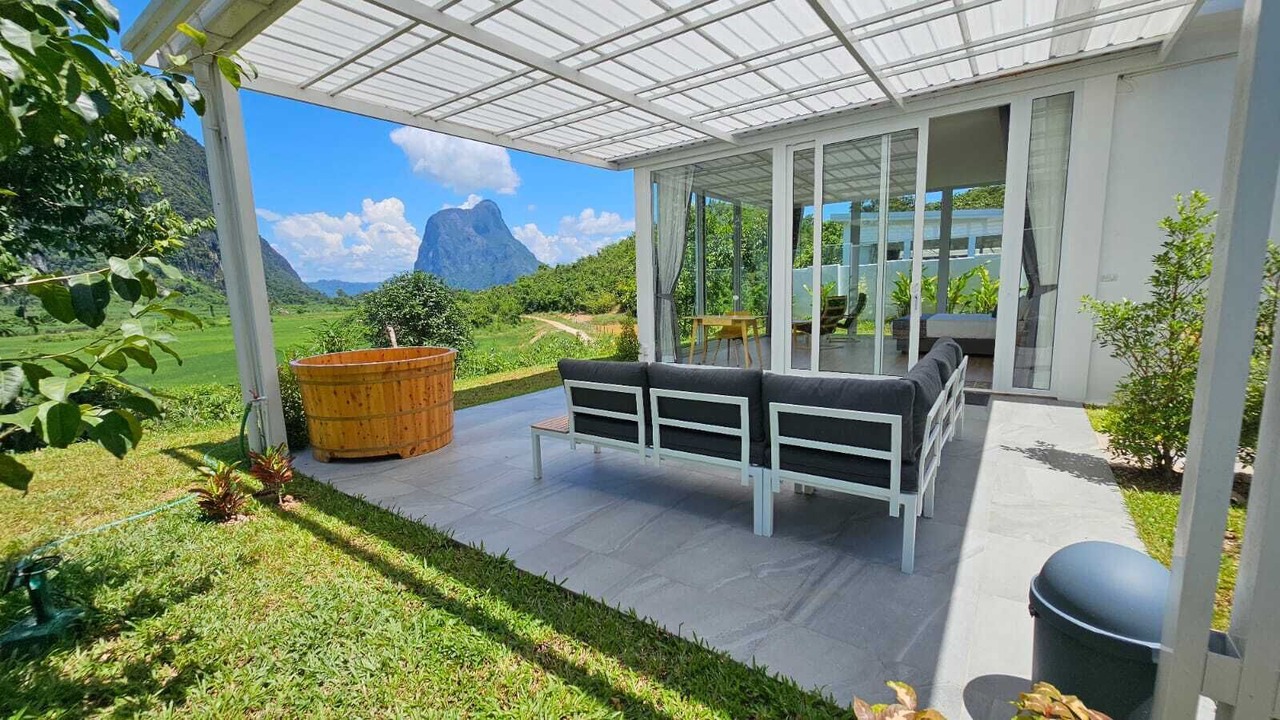 Photo of Patio Balcony in Vientiane