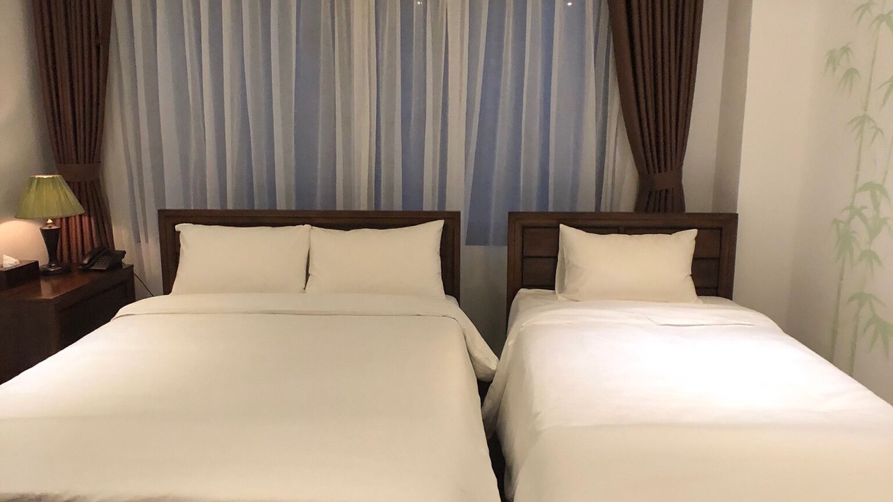 Photo of Bedroom in Trung Hoa Nhan Chinh