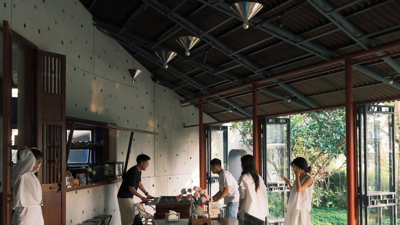 Photo of Others in Hue
