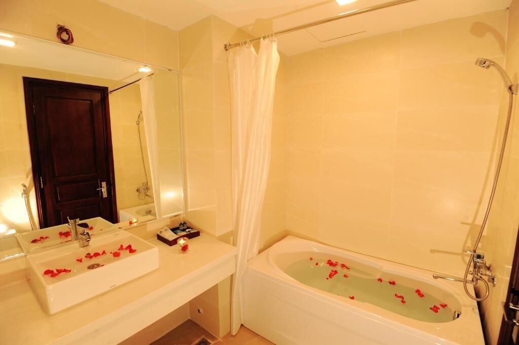 Photo of Bathroom in My Tho