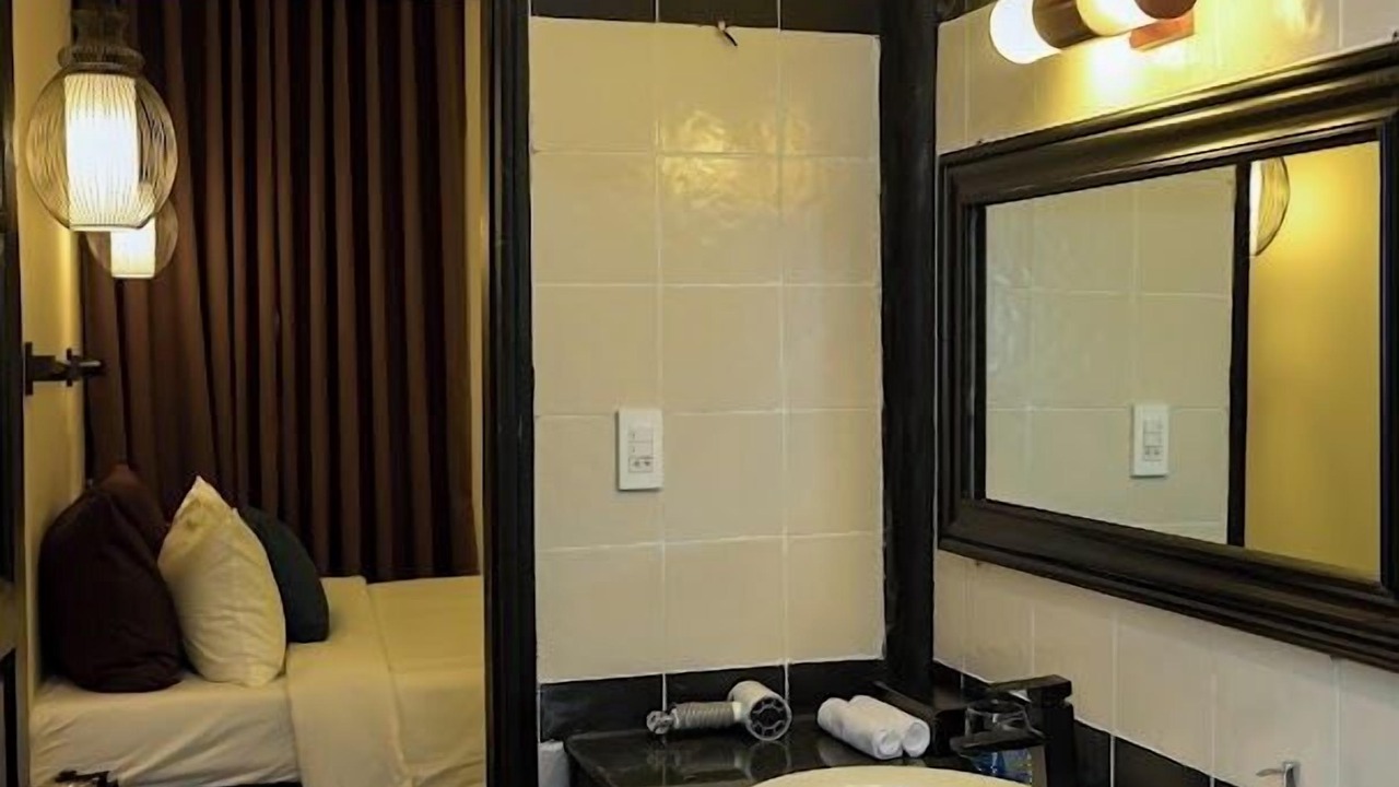 Photo of Bathroom in Central Mui Ne Beach
