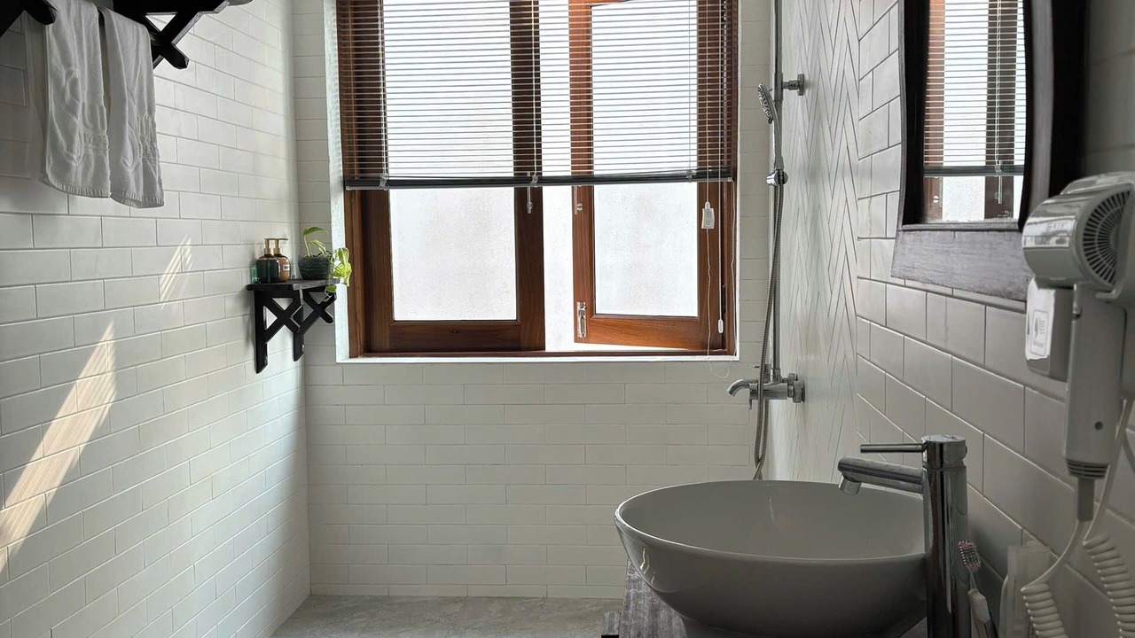 Photo of Bathroom in Cam An