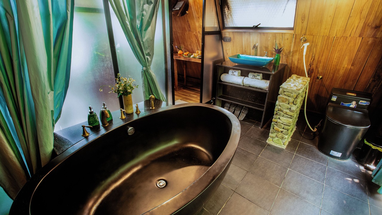 Photo of Bathroom in Pu Long Nature Reserve
