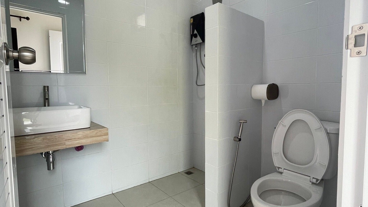 Photo of Bathroom in Ngao