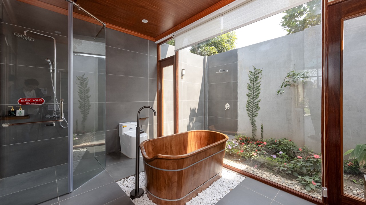 Photo of Bathroom in Hoa Lu