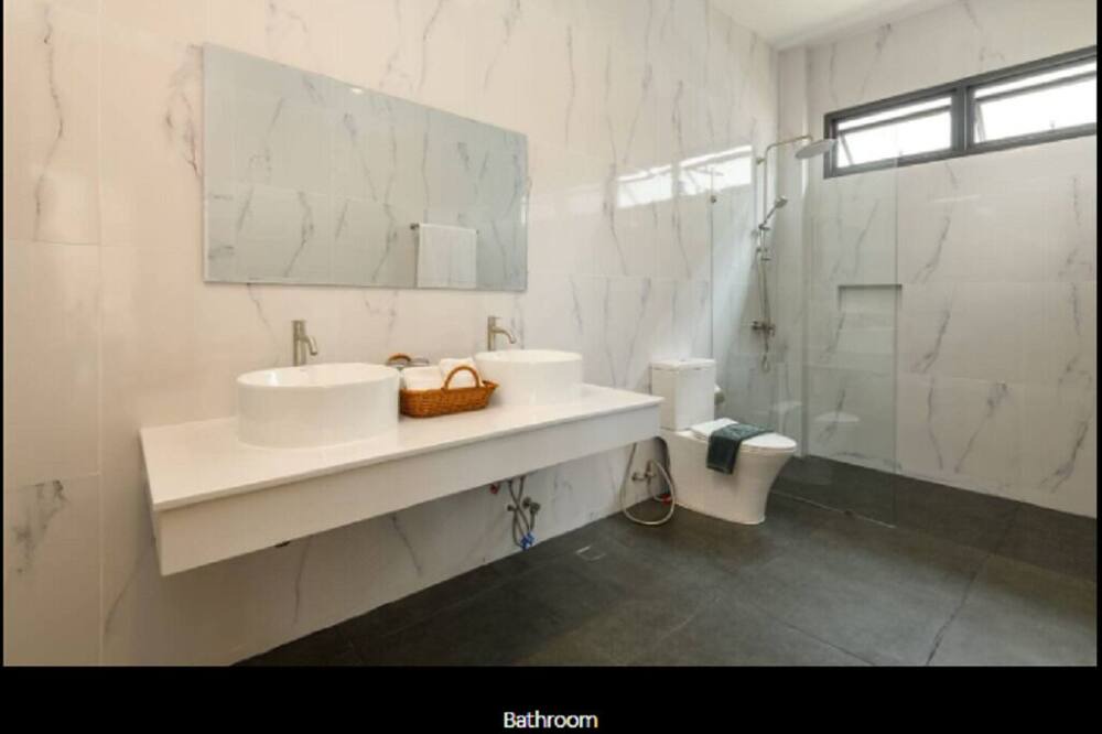 Photo of Bathroom in Ko Kaeo
