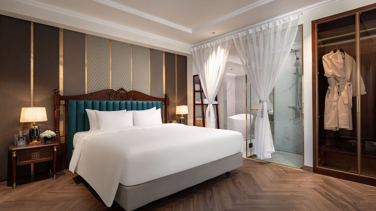 Photo of Bedroom in Old Quarter