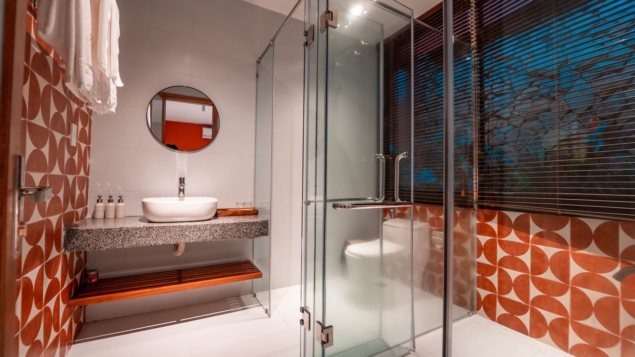 Photo of Bathroom in Hue