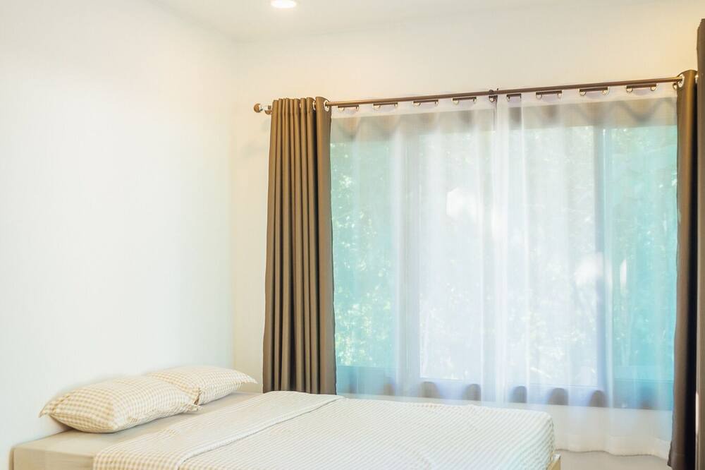 Photo of Bedroom in Pua