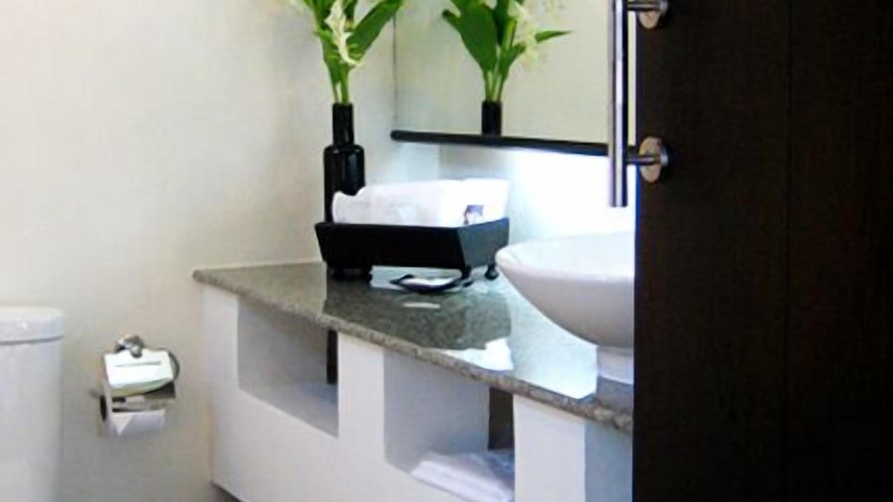 Photo of Bathroom in Wat Ket