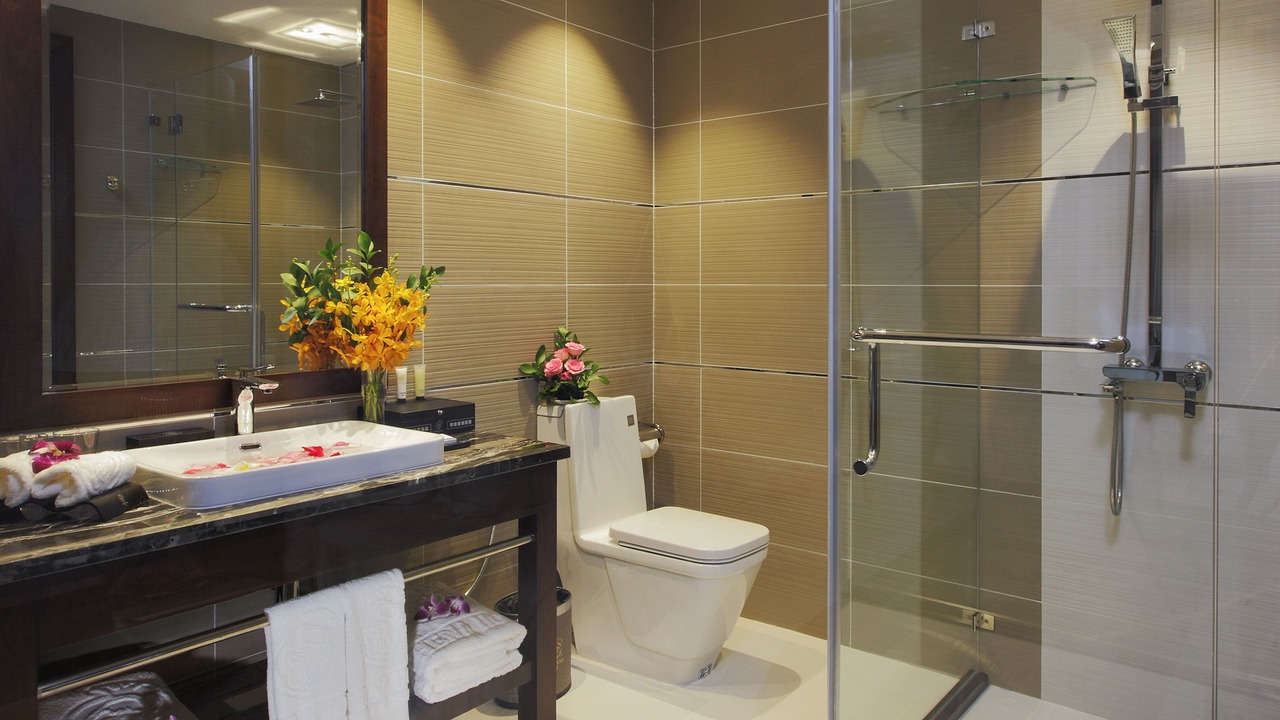 Photo of Bathroom in District 10