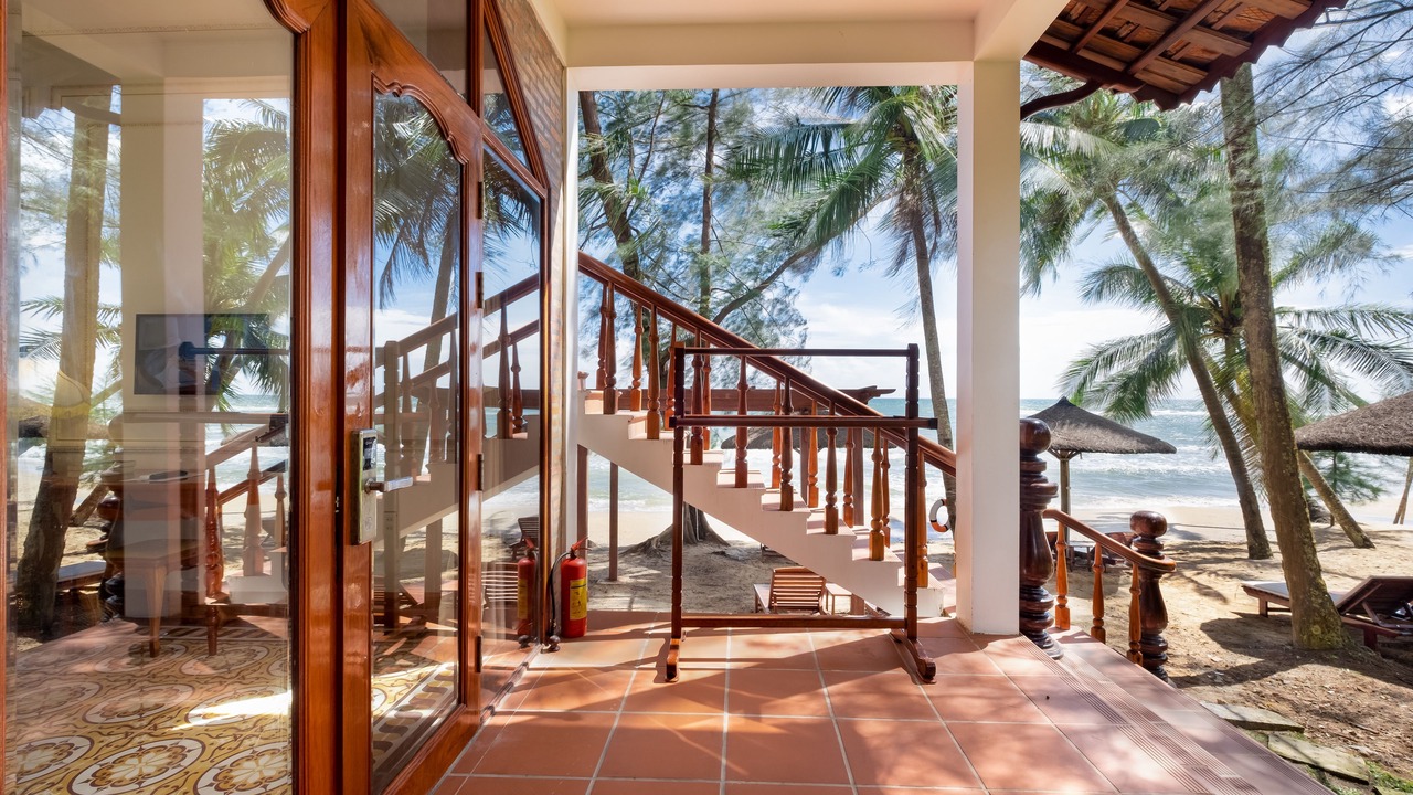 Photo of Patio Balcony in Ong Lang