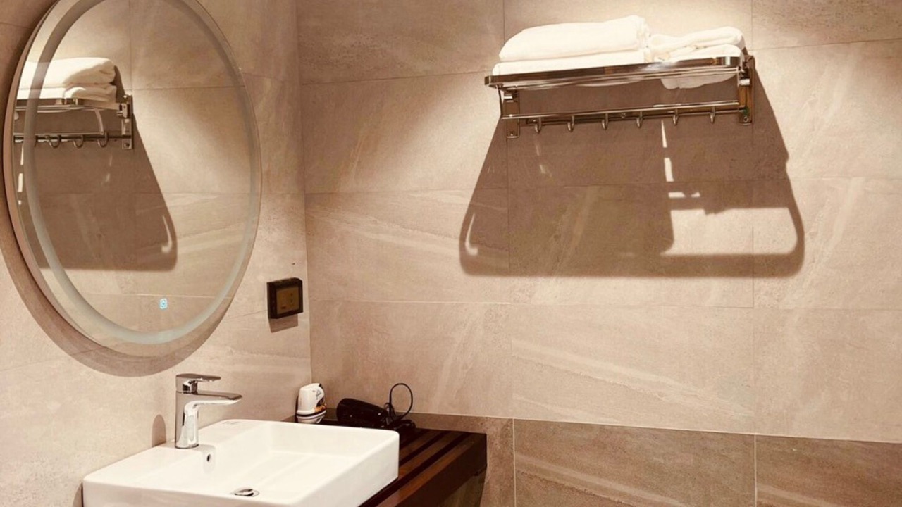 Photo of Bathroom in Van Mieu