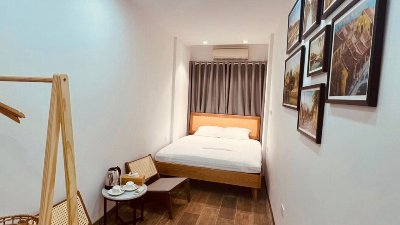 Photo of Bedroom in Van Mieu