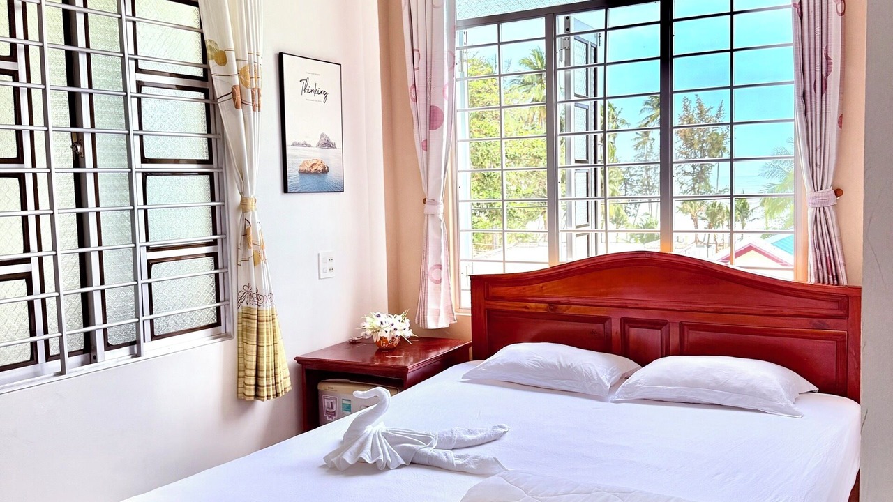 Photo of Bedroom in East Ham Tien Beach