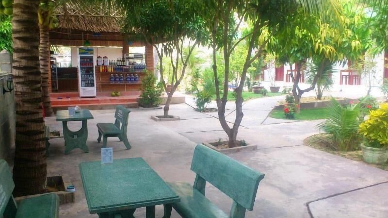 Photo of Patio Balcony in East Ham Tien Beach