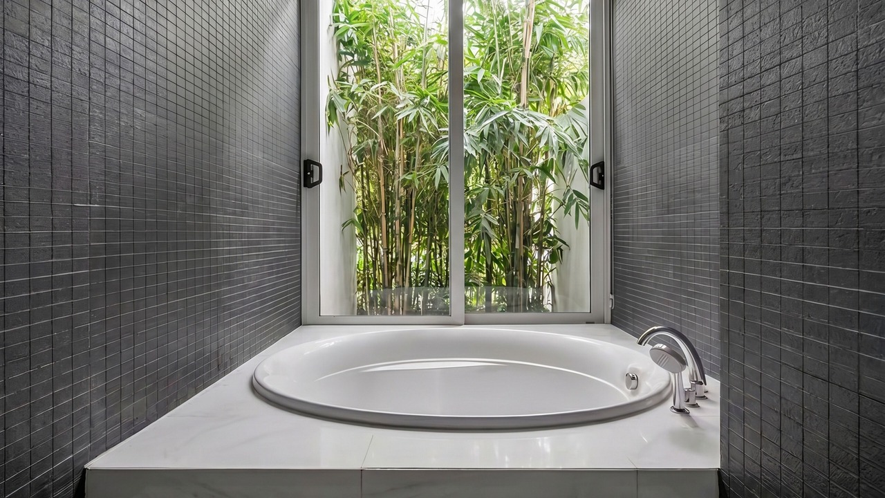 Photo of Bathroom in Ngu Hanh Son