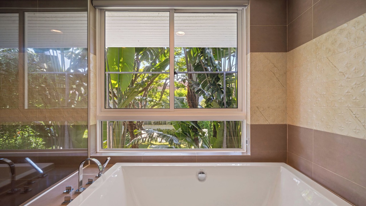 Photo of Bathroom in Ngu Hanh Son