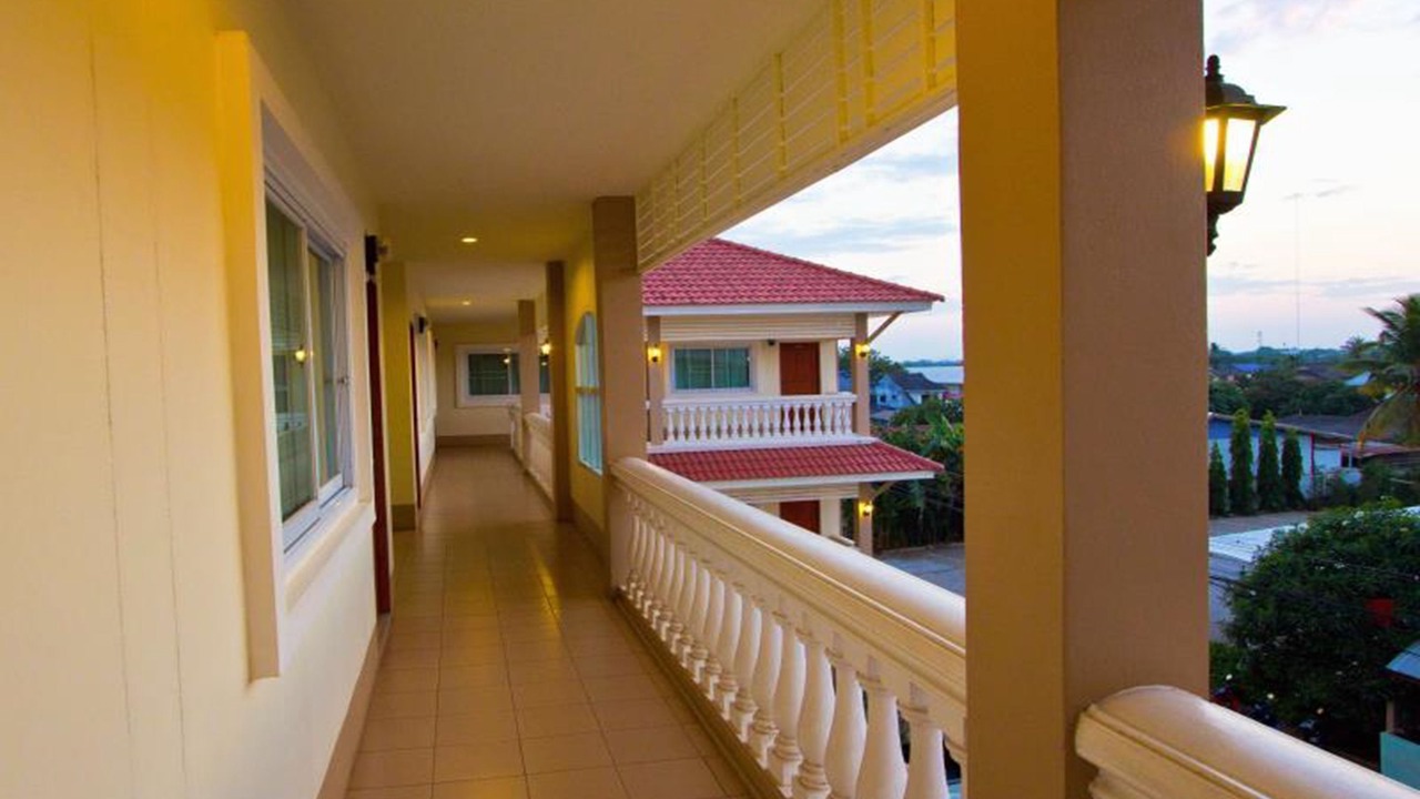 Photo of Patio Balcony in Nong Khon Kwang