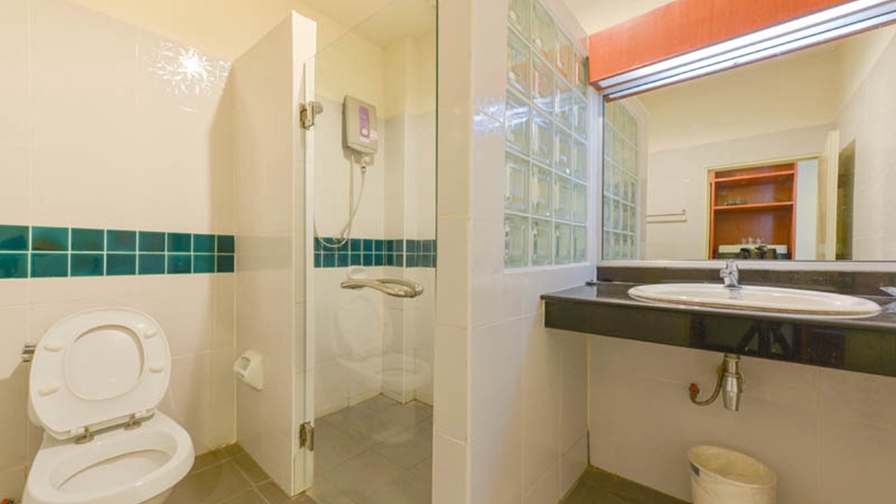 Photo of Bathroom in Nong Khon Kwang