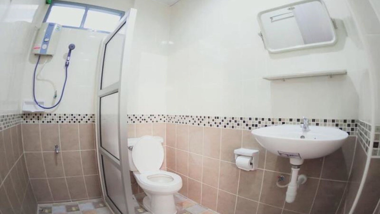 Photo of Bathroom in Khlong Hae