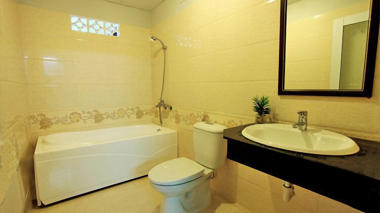 Photo of Bathroom in Tan Lap