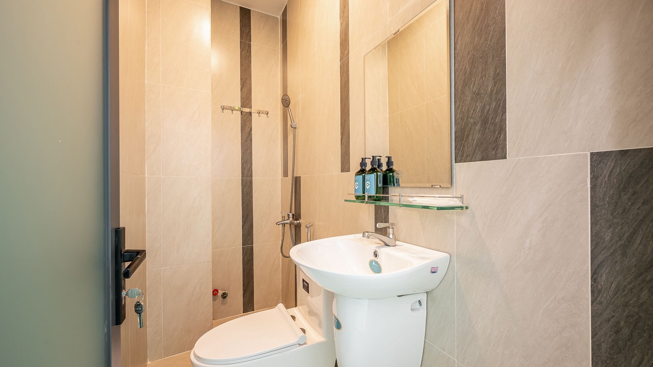 Photo of Bathroom in District 10