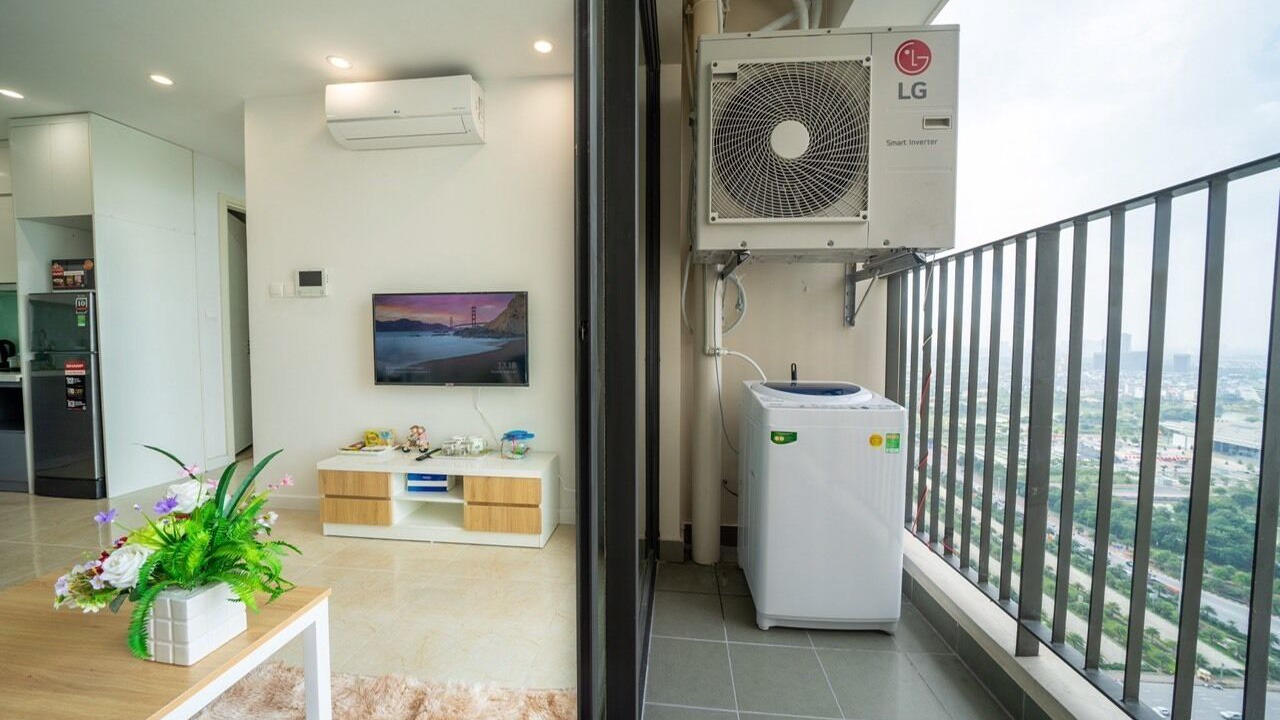Photo of Patio Balcony in Trung Hoa Nhan Chinh