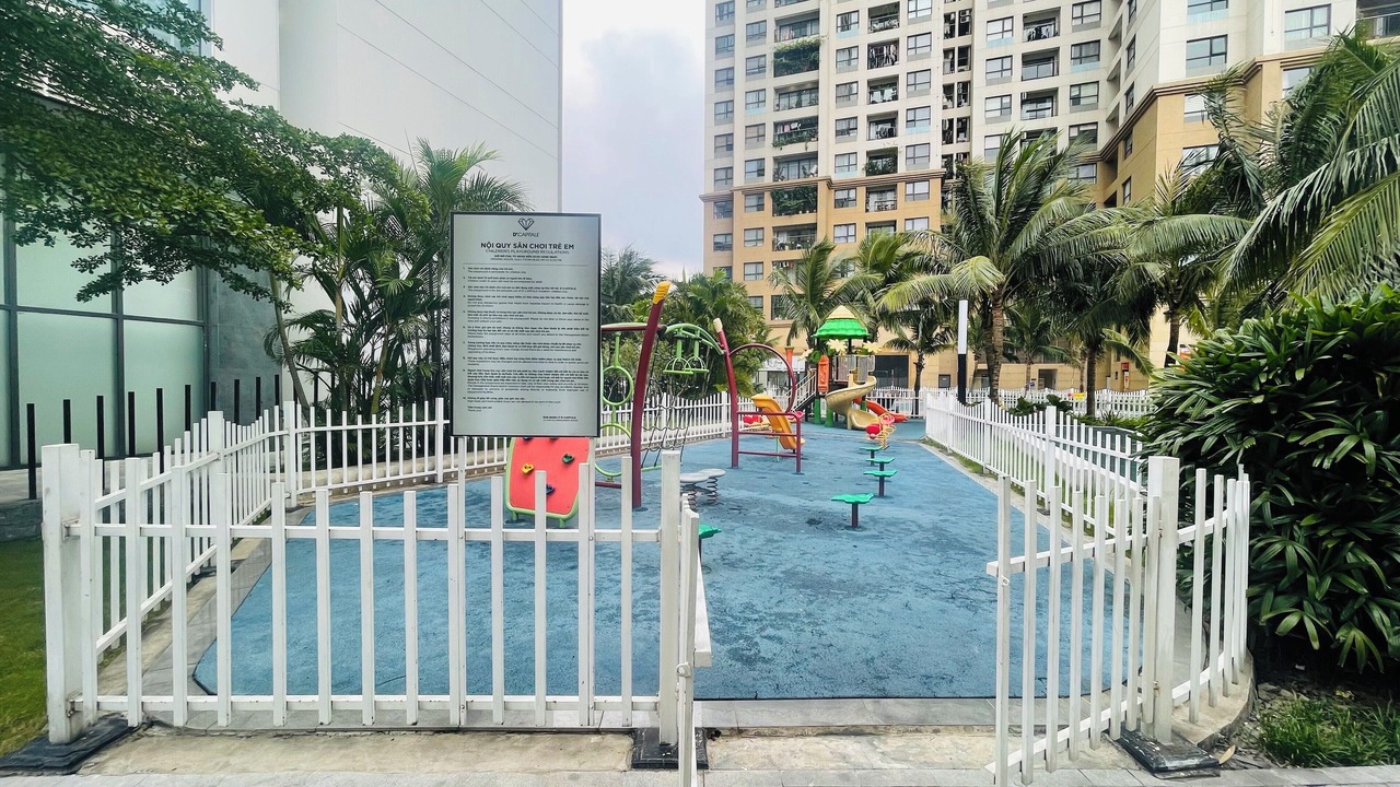 Photo of Outdoor in Trung Hoa Nhan Chinh