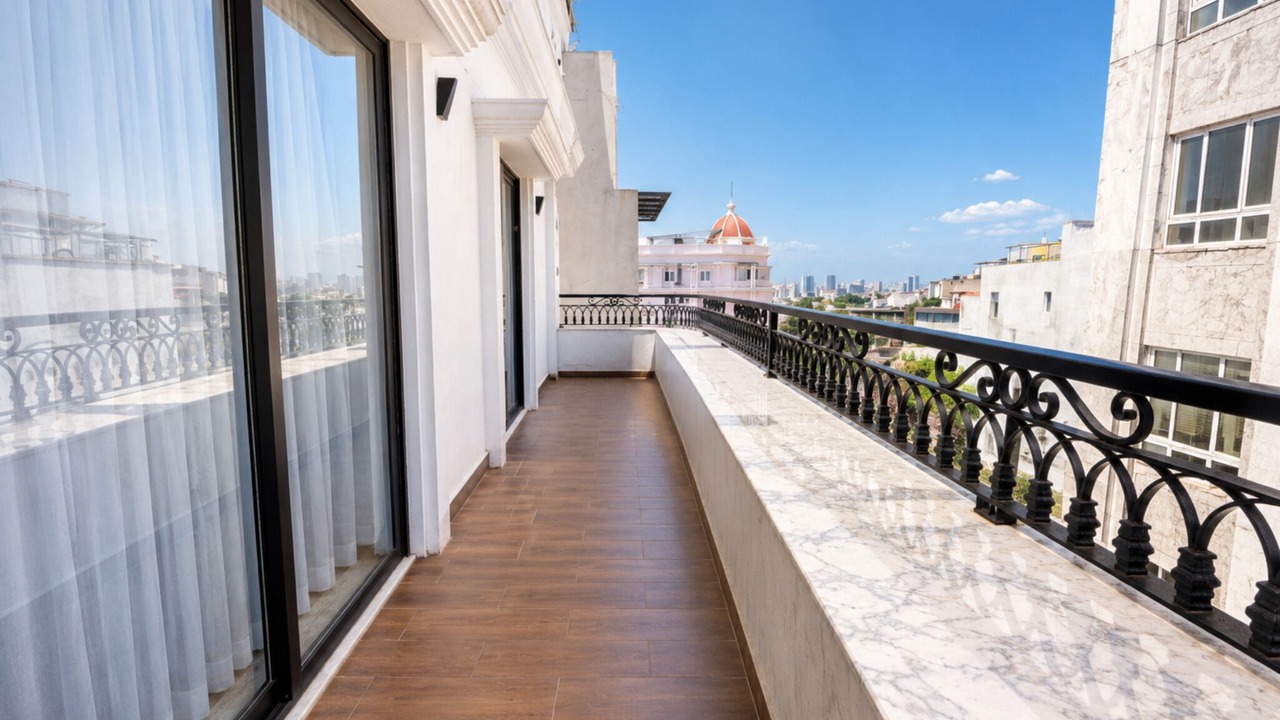 Photo of Patio Balcony in Van Mieu
