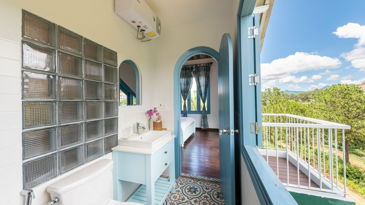 Photo of Bathroom in Da Lat