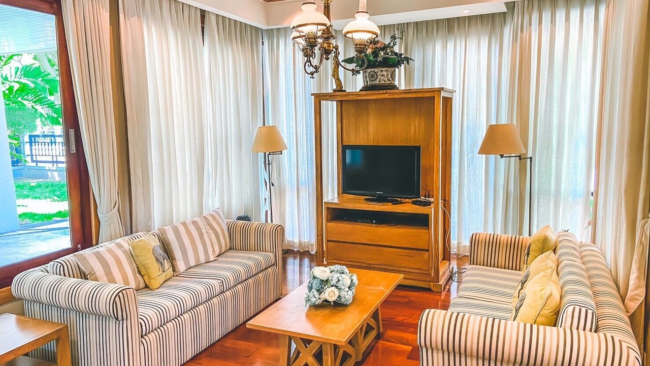 Photo of Livingroom in Saen Suk