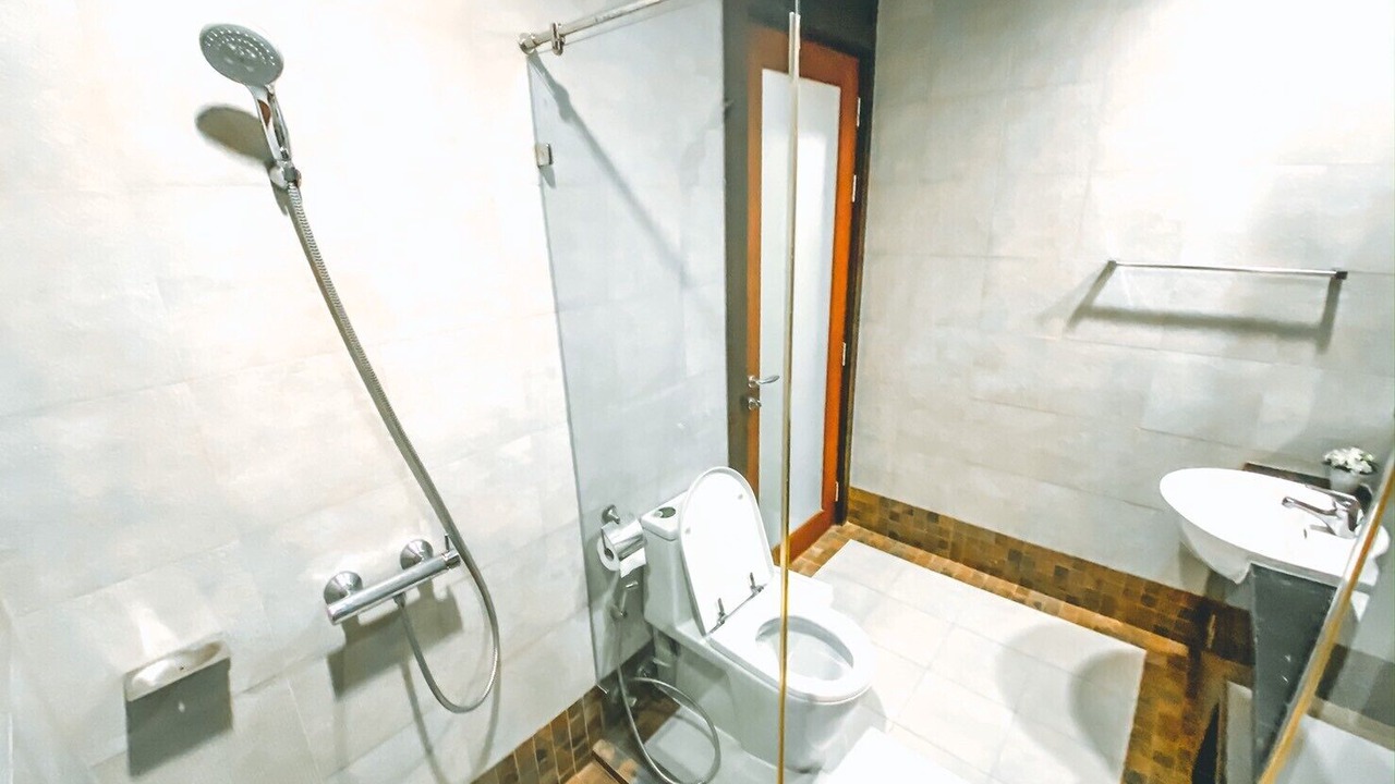 Photo of Bathroom in Saen Suk