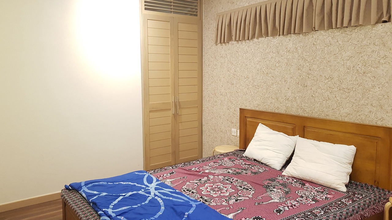 Photo of Bedroom in Trung Hoa Nhan Chinh