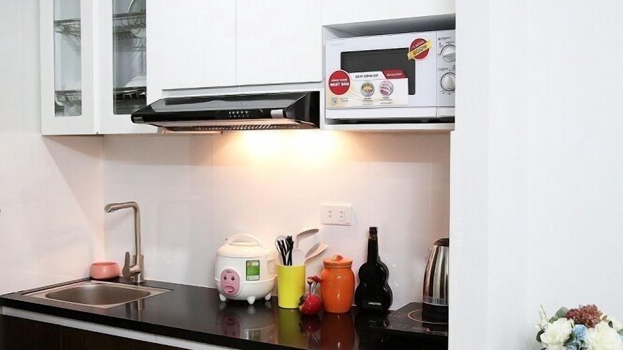 Photo of Kitchen in Trung Hoa Nhan Chinh