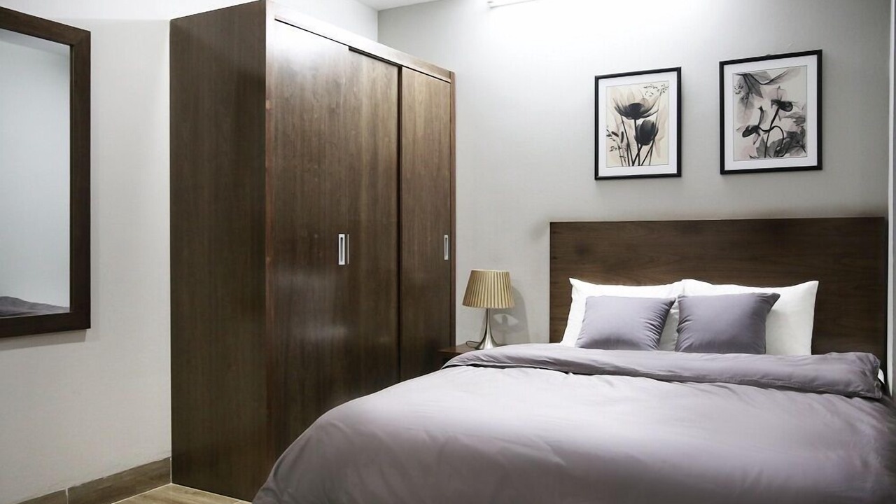 Photo of Bedroom in Trung Hoa Nhan Chinh