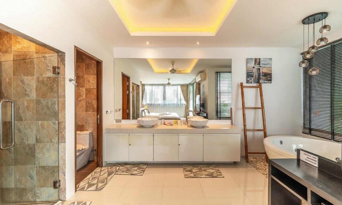 Photo of Bathroom in Ban Saiyuan