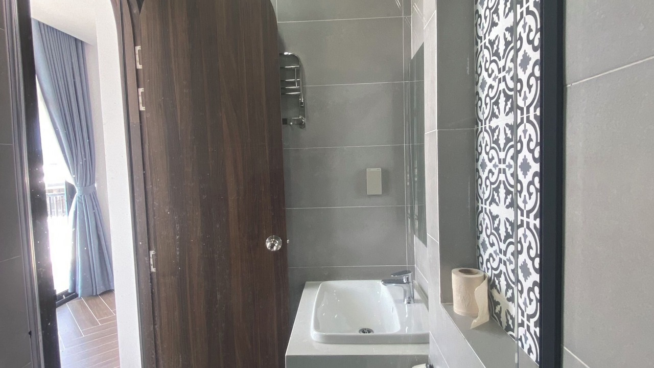 Photo of Bathroom in Long Beach
